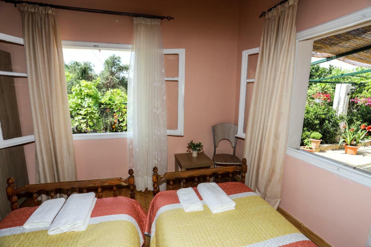 Garden House Kastellani Guest House Kastellanoi  Bagian luar foto
