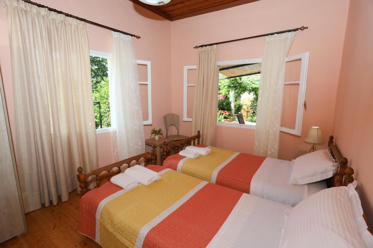 Garden House Kastellani Guest House Kastellanoi  Bagian luar foto